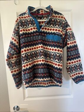 Patagonia Fleece Pullover Jacket in Cream, Blue, Red